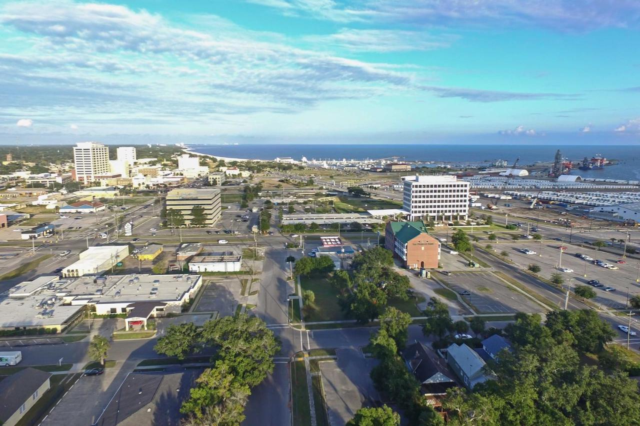 Charming Gulfport Getaway Only 3 Blocks To Beach! Bagian luar foto